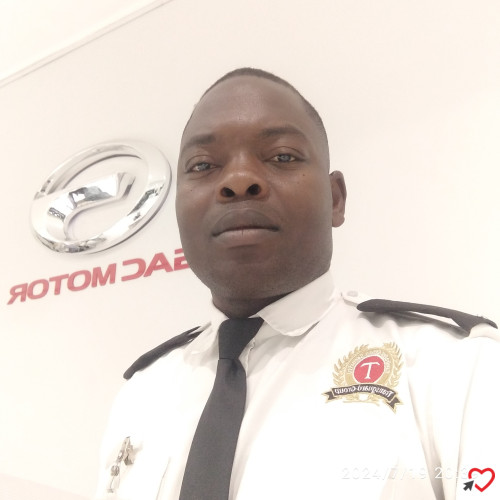 Photo de Edem1986, Homme 39 ans, de Dubai Dubai