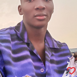 Photo de Cheick, Homme 25 ans, de Ouagadougou Kadiogo