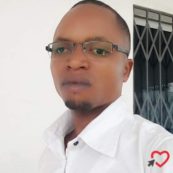 Photo de Théo, Homme 33 ans, de Abidjan Lagunes