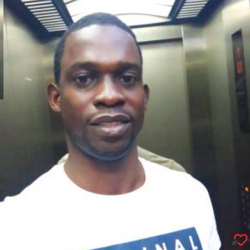 Photo de Sebastien, Homme 38 ans, de Abu Dhabi Abu Dhabi