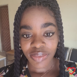 Photo de Macy, Femme 25 ans, de Yamoussoukro Lacs