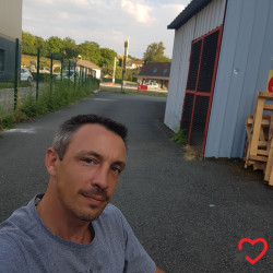 Photo de Nico, Homme 43 ans, de Tavey Franche-Comté