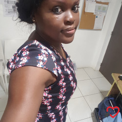 Photo de Jessy, Femme 36 ans, de Saint-Laurent-du-Maroni Saint-Laurent-du-Maroni