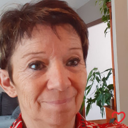 Photo de gaufrette, Femme 62 ans, de Poitiers Poitou-Charentes