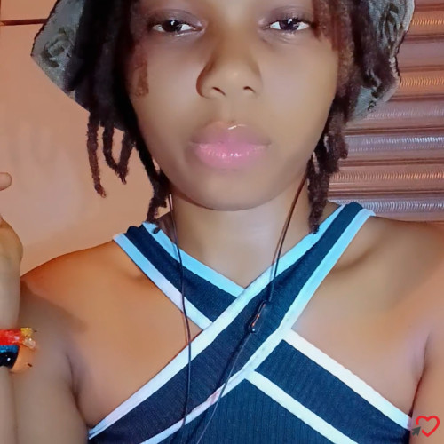 Photo de Mouna, Femme 22 ans, de Conakry Conakry