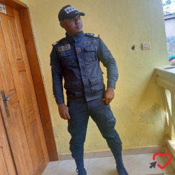 Photo de sergeherveawomo, Homme 33 ans, de Kribi Sud