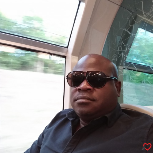Photo de Dibutu, Homme 38 ans, de Noisy-le-Roi Île-de-France