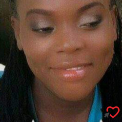 Photo de Floca, Femme 36 ans, de Áyios Konstantínos Aitolía kai Akarnanía