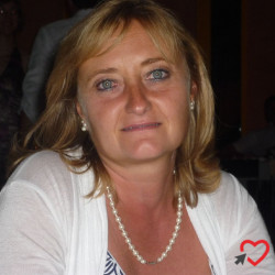Photo de Ptitenat, Femme 59 ans, de Arpajon Île-de-France