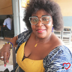 Photo de Bernadette812, Femme 40 ans, de Yaoundé Centre