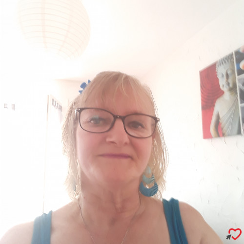 Photo de corinne, Femme 60 ans, de Châlons-en-Champagne Champagne-Ardenne