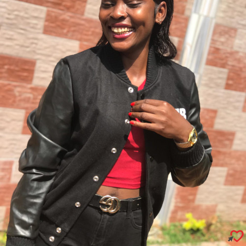 Photo de Henriette, Femme 28 ans, de Yaoundé Centre