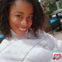 Photo de Tresor, Femme 30 ans, de Lanrivoaré Bretagne